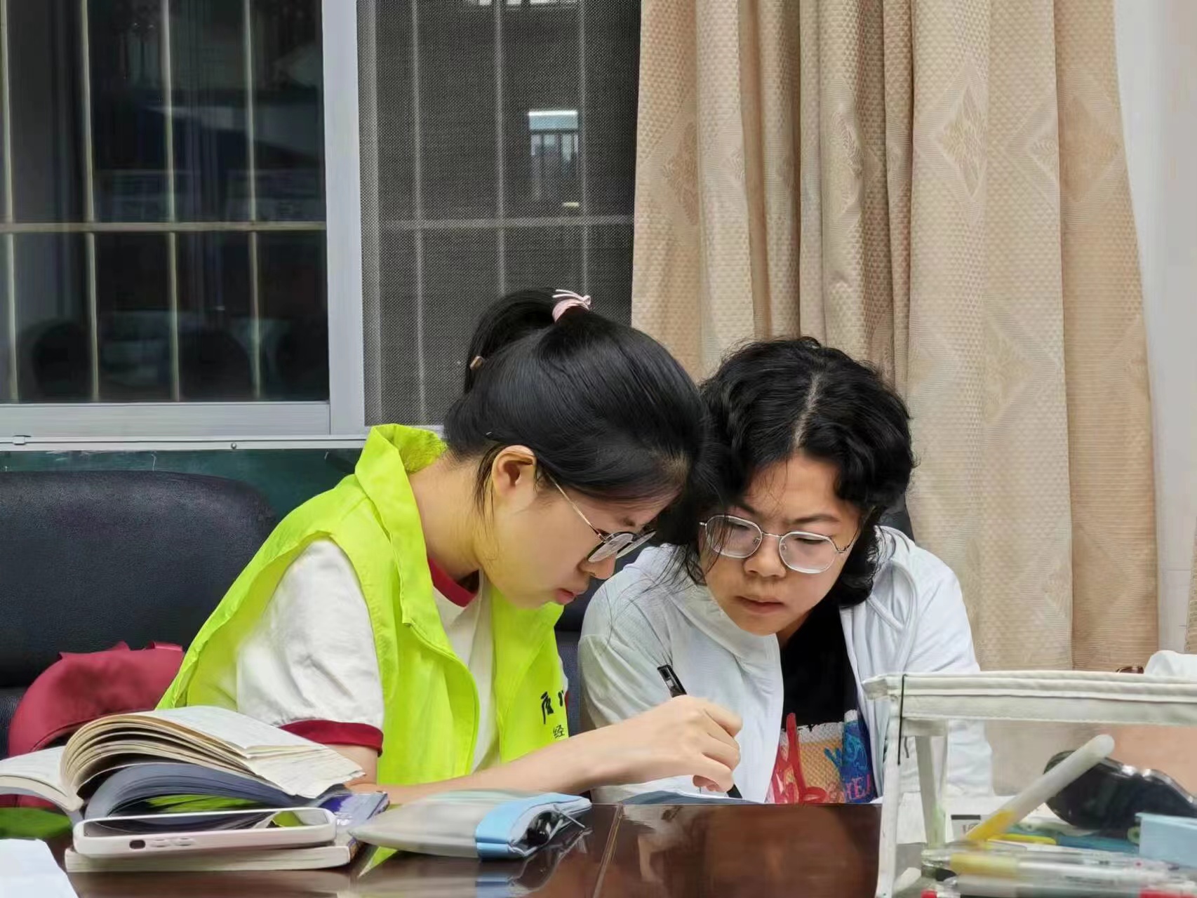 “学在经院——朋辈导师促进计划”线下答疑欧洲杯竞猜app.jpg