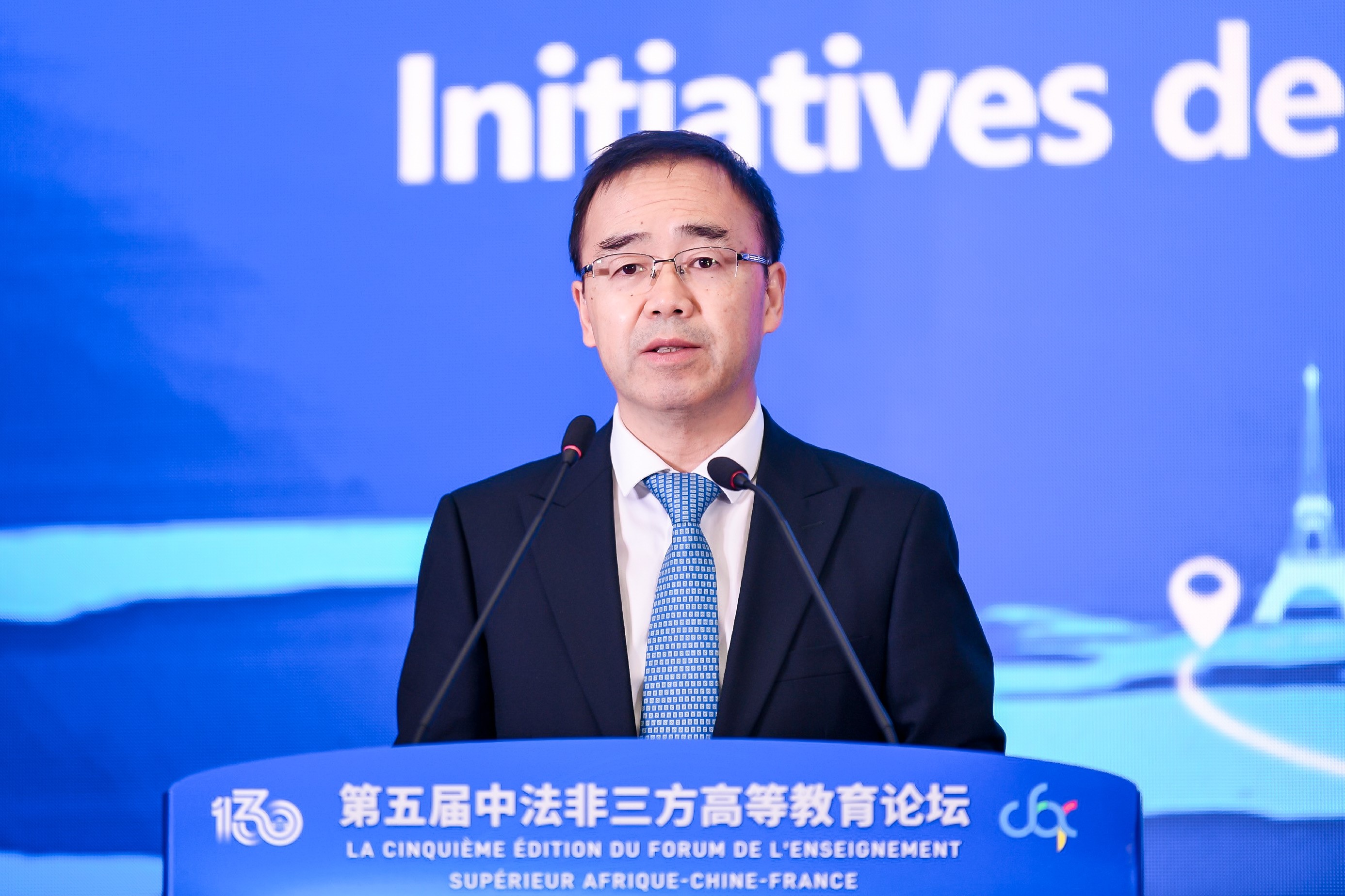 中法非论坛.jpg