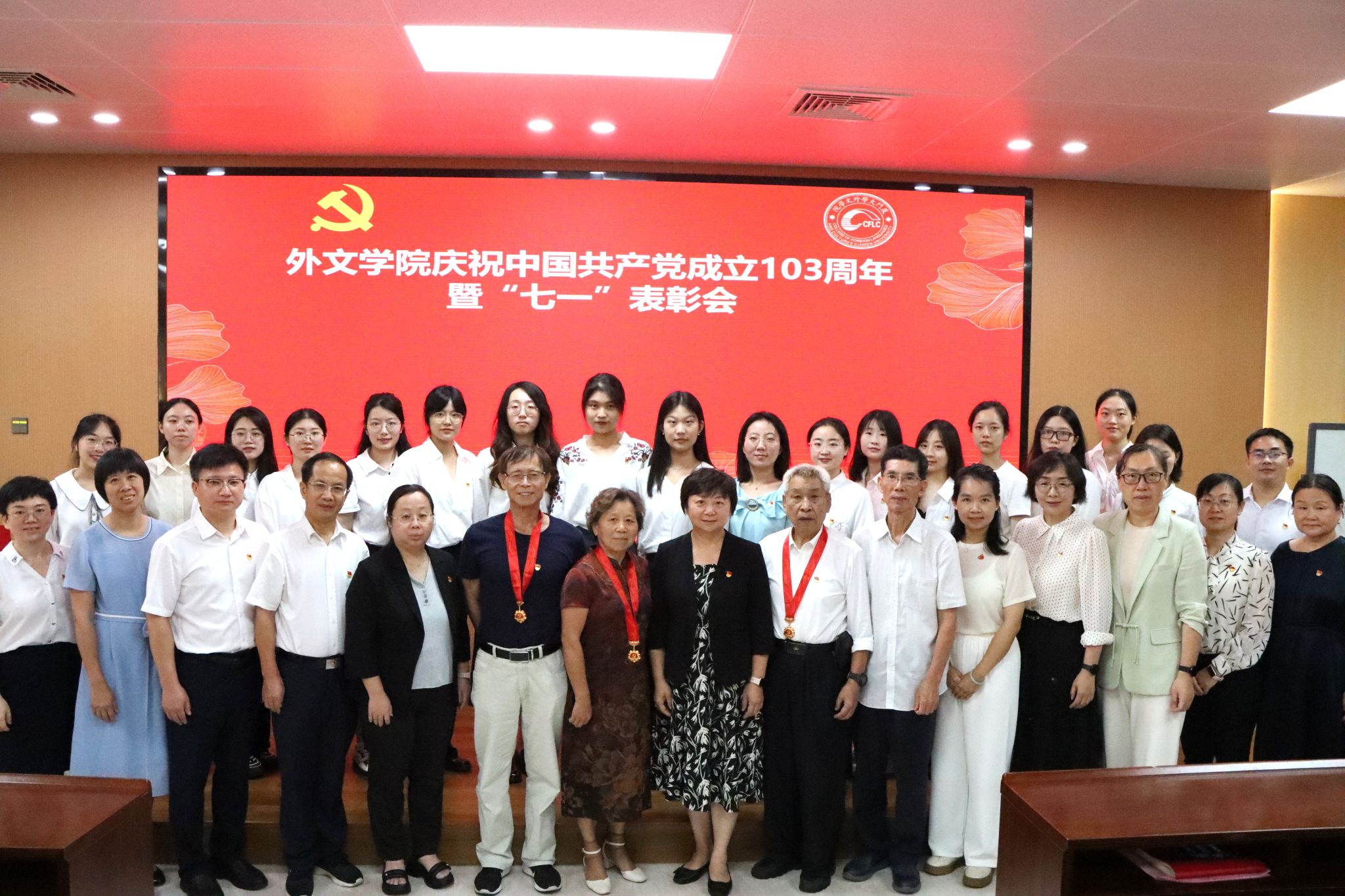 合影留念(2m版本).JPG